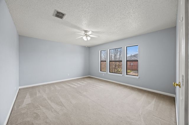 3152 Spyglass Drive, Grand Prairie, TX 75052