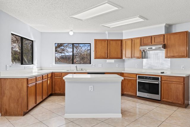 3152 Spyglass Drive, Grand Prairie, TX 75052