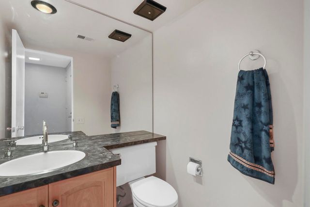 2504 N Whitewater Club Drive A, Palm Springs, CA 92262