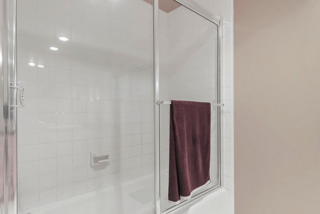 2504 N Whitewater Club Drive A, Palm Springs, CA 92262