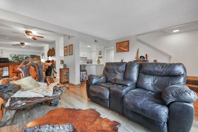 2504 N Whitewater Club Drive A, Palm Springs, CA 92262