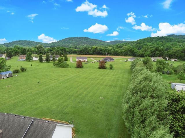 4255 Highway 10, Hartsville, TN 37074