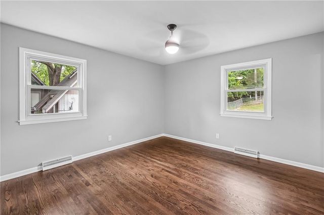 3741 N Brighton Avenue, Kansas City, MO 64117