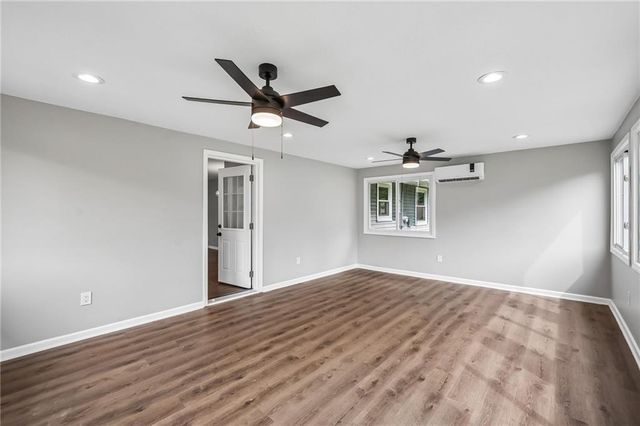 3741 N Brighton Avenue, Kansas City, MO 64117
