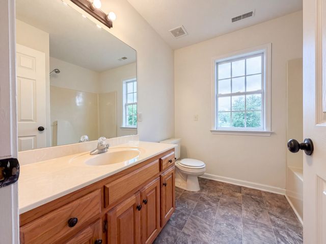 1309 Andrea Ln, Portland, TN 37148