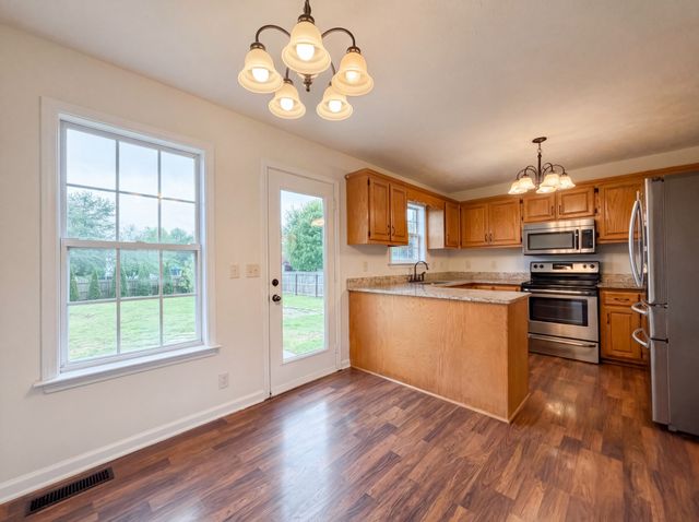 1309 Andrea Ln, Portland, TN 37148