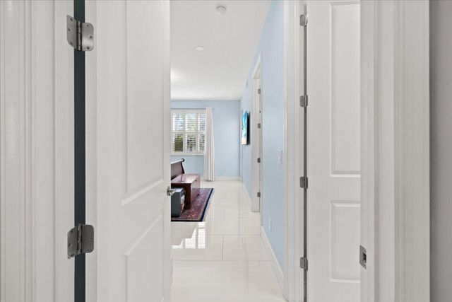 4980 NW 15TH Avenue, Boca Raton, FL 33431