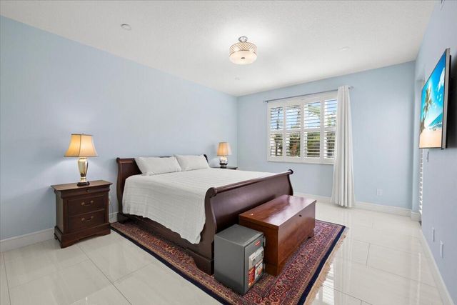 4980 NW 15TH Avenue, Boca Raton, FL 33431