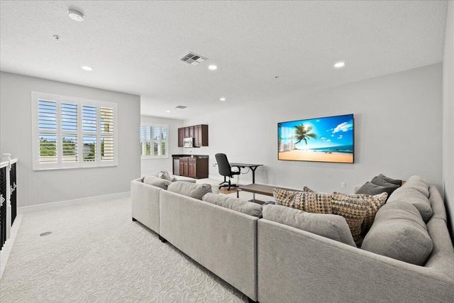 4980 NW 15TH Avenue, Boca Raton, FL 33431