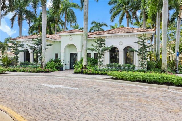4980 NW 15TH Avenue, Boca Raton, FL 33431