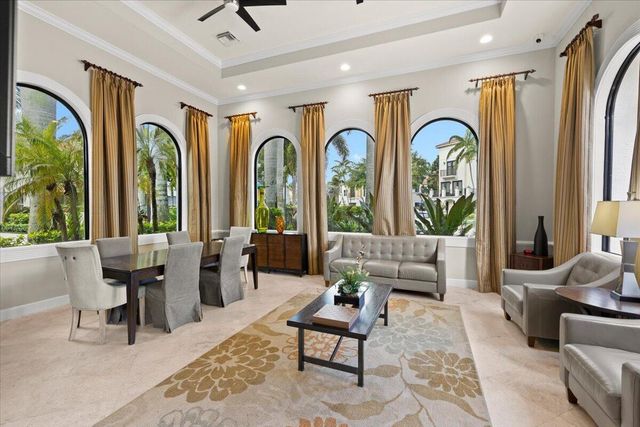 4980 NW 15TH Avenue, Boca Raton, FL 33431