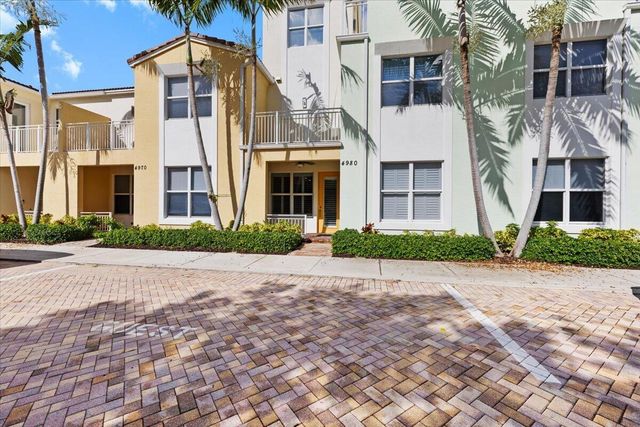 4980 NW 15TH Avenue, Boca Raton, FL 33431