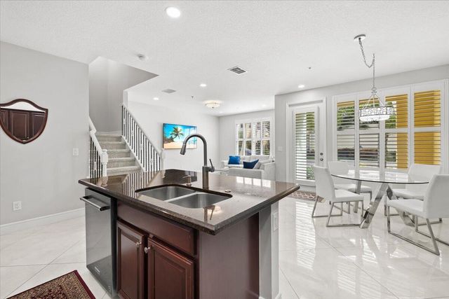 4980 NW 15TH Avenue, Boca Raton, FL 33431