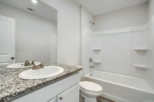 5905 Antonio Pl, Seguin, TX 78155