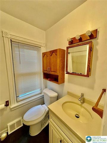 1006 Center Street, West Easton Boro, PA 18042