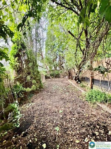 1006 Center Street, West Easton Boro, PA 18042