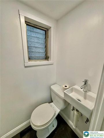 1006 Center Street, West Easton Boro, PA 18042