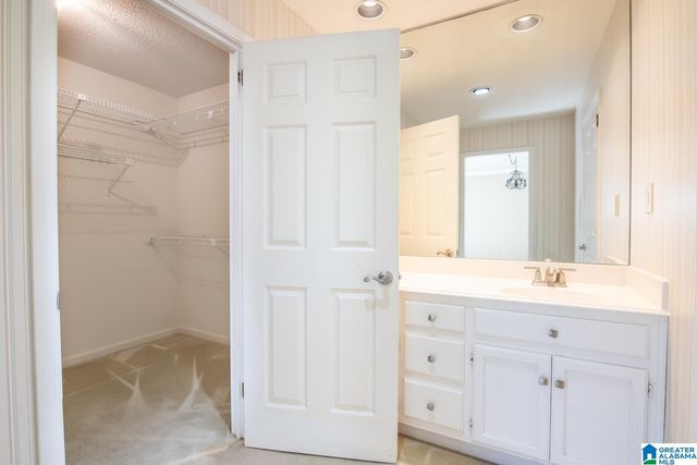 4049 CROSS GROVE CIRCLE, Birmingham, AL 35242