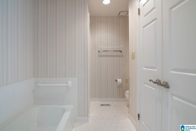 4049 CROSS GROVE CIRCLE, Birmingham, AL 35242