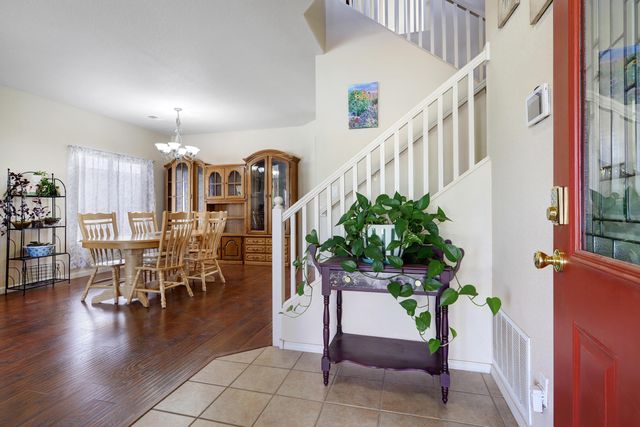 10078 CALLE CHULITA Road NW, Albuquerque, NM 87114