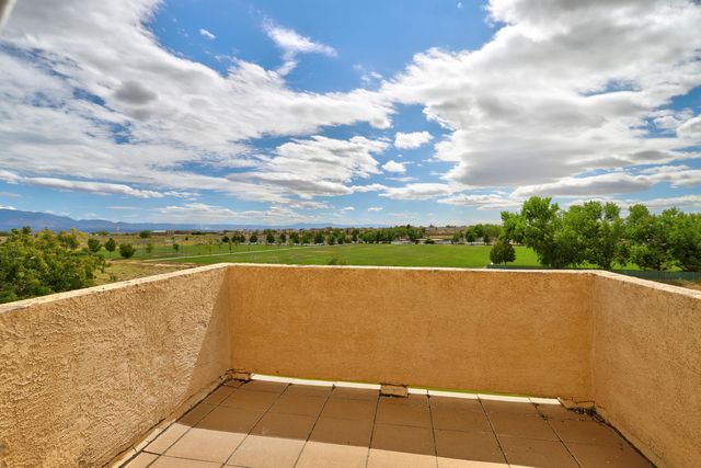 10078 CALLE CHULITA Road NW, Albuquerque, NM 87114