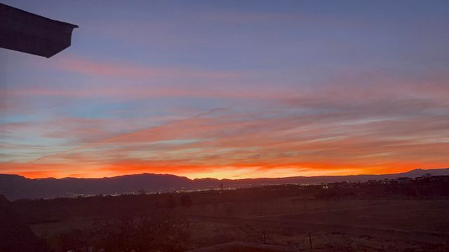 10078 CALLE CHULITA Road NW, Albuquerque, NM 87114