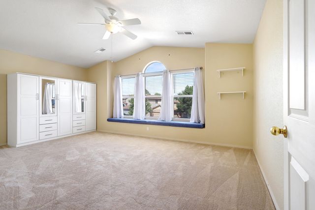 10078 CALLE CHULITA Road NW, Albuquerque, NM 87114