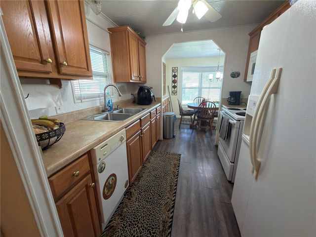 2055 S FLORAL AVENUE 42, Bartow, FL 33830