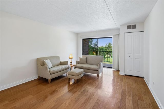 7707 W Irving Park Road 308, Chicago, IL 60634