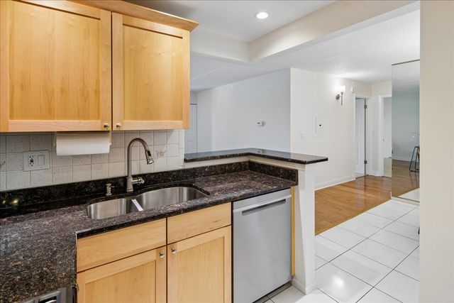 7707 W Irving Park Road 308, Chicago, IL 60634