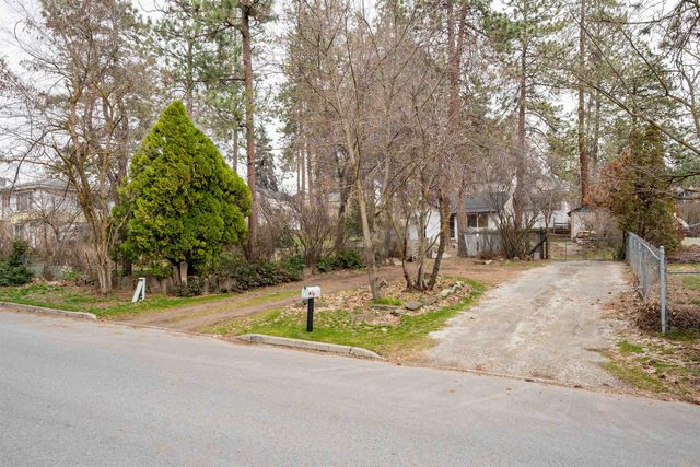 617 S FARR Rd, Spokane Valley, WA 99206