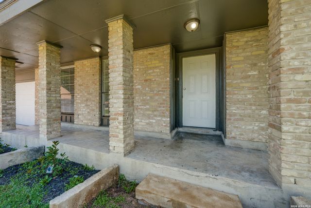 4240 CHESTNUTHILL DR, San Antonio, TX 78218