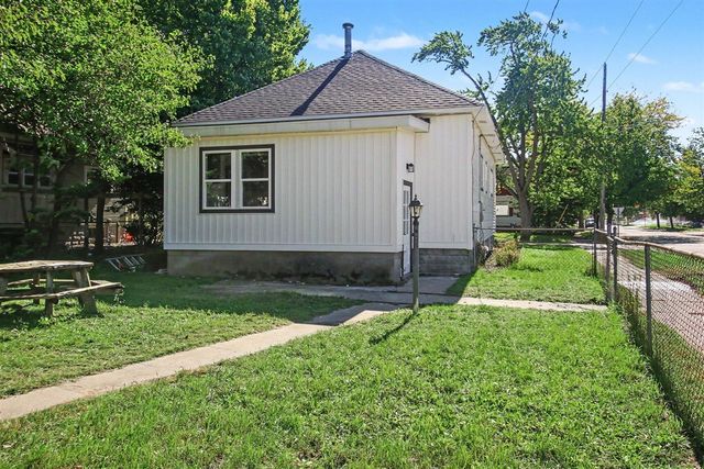 1201 Slayton Avenue, Grand Haven, MI 49417