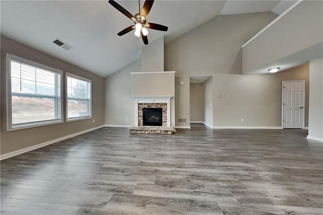 3974 Potomac Walk Court, Loganville, GA 30052