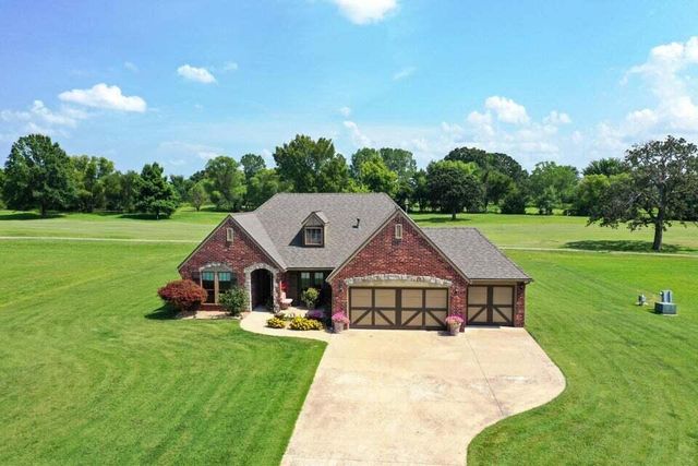 5026 Lake Breeze Road, Grove, OK 74344