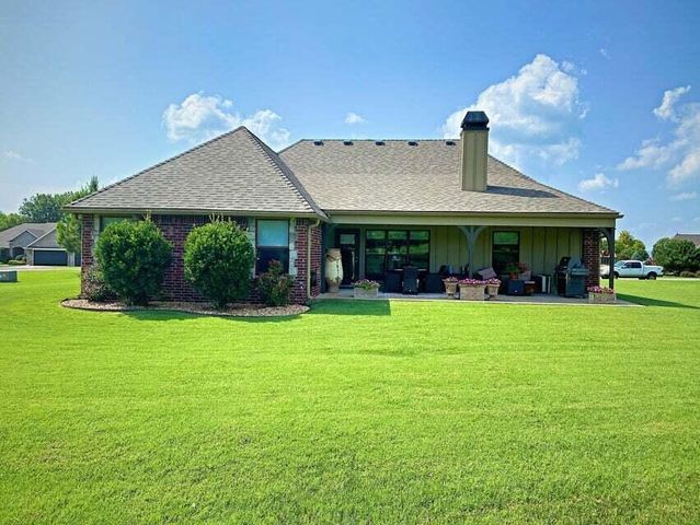 5026 Lake Breeze Road, Grove, OK 74344