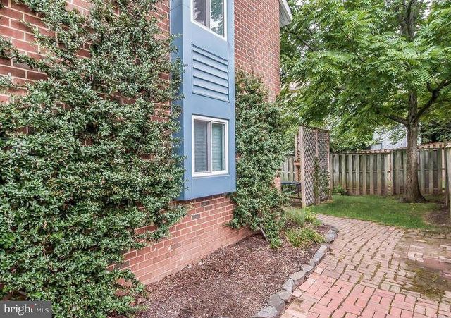 2216 FREAR PL, Herndon, VA 20170