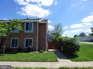 2216 FREAR PL, Herndon, VA 20170