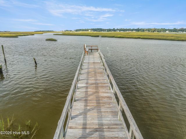 2172 Clambake Court SW, Supply, NC 28462