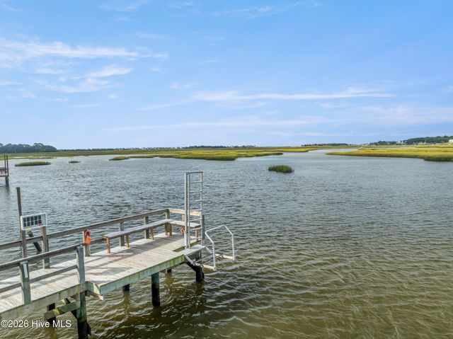 2172 Clambake Court SW, Supply, NC 28462