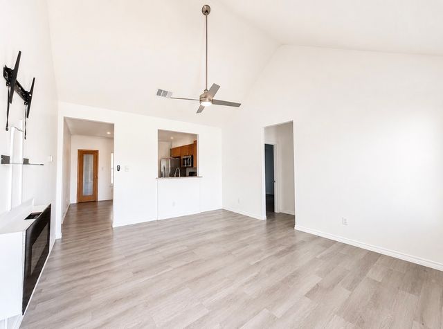 703 Perry Avenue, Waxahachie, TX 75165