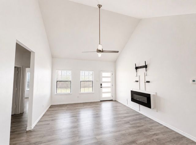 703 Perry Avenue, Waxahachie, TX 75165