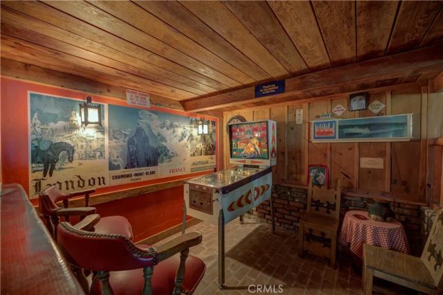 2521 Novato Place, Palos Verdes Estates, CA 90274