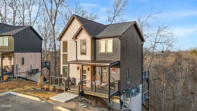 1253 Reedmont Way, Sevierville, TN 37876