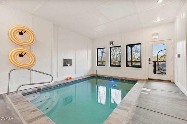 1253 Reedmont Way, Sevierville, TN 37876