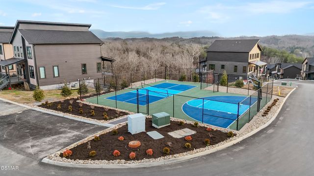 1253 Reedmont Way, Sevierville, TN 37876