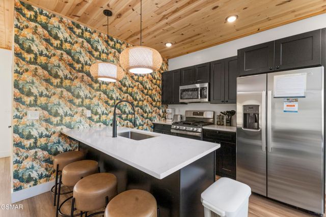 1253 Reedmont Way, Sevierville, TN 37876