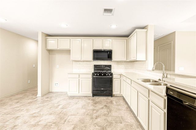 3210 Golden Eagle Way, Richmond, TX 77469