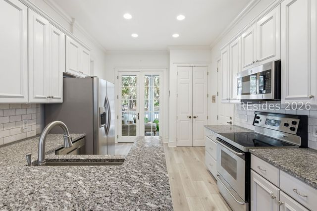 11 River Place Xing, Daufuskie Island, SC 29915