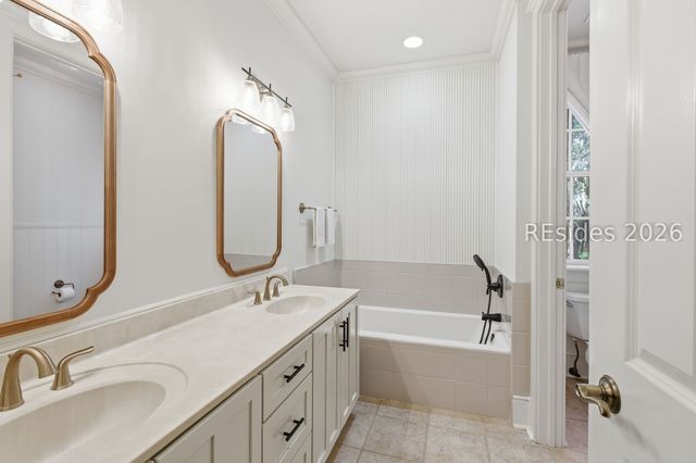 11 River Place Xing, Daufuskie Island, SC 29915